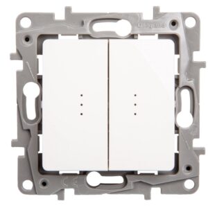NILOE Łącznik wielofunkcyjny 10AX z podświetleniem biały + 2 LED IP20 664714 - obrazek 1