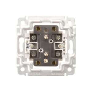 SISTENA LIFE Gniazdo podwójne z/u 16A IP20 775733 - obrazek 1