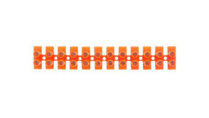7076857-.jpg